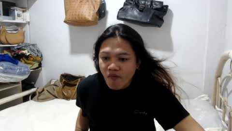 liebewendy2026 online show from July 12, 2026, 7:49 pm