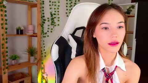 Snapshot of lilcatalia chatting on June 29, 2026, 4:52 am Hi im Yuki online show from June 29, 2026, 4:52 am