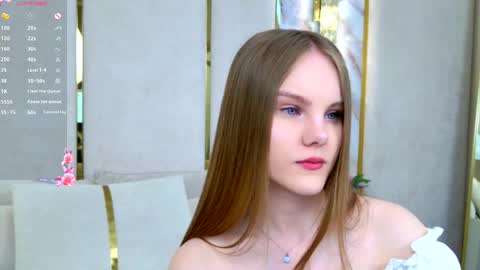 lili_lohan online show from May 27, 2026, 5:26 am