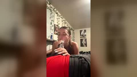 Snapshot of lilinga chatting on June 20, 2026, 5:32 am lilinga online show from June 20, 2026, 5:32 am