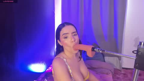 lilirouse online show from April 25, 2026, 1:41 pm