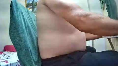 lilylovelyman50 online show from June 18, 2026, 8:14 am