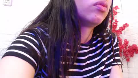 Lilyn online show from July 23, 2026, 6:22 am