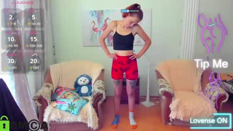 Hi Im Lily online show from July 8, 2026, 7:57 am