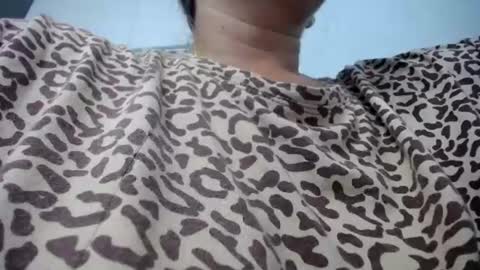 Snapshot of linasparks chatting on August 1, 2026, 6:40 pm Lina Sparks online show from August 1, 2026, 6:40 pm