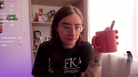 Giggles  online show from July 10, 2026, 3:25 pm