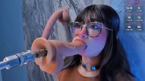 linda_sofi__ online show from May 31, 2026, 10:22 pm