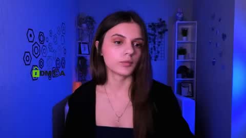 Snapshot of lisa_dark_ chatting on May 27, 2026, 10:34 am Lisa online show from May 27, 2026, 10:34 am