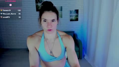 Snapshot of lisa_ree_ chatting on July 20, 2026, 10:39 am lisa online show from July 20, 2026, 10:39 am
