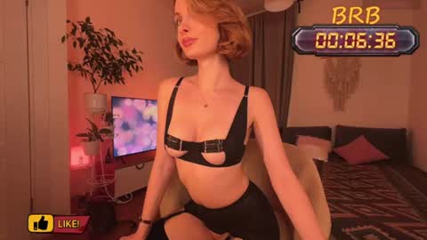 Lisa  online show from June 24, 2026, 2:05 pm