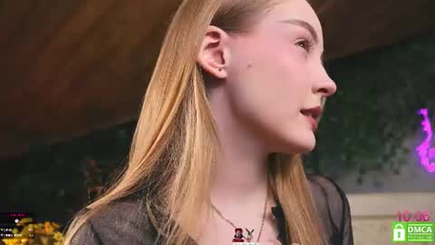 Snapshot of lissa_meooow chatting on June 10, 2026, 8:57 am your Liza again. Next stream Dec. 1 at 2 or 3 GMT online show from June 10, 2026, 8:57 am