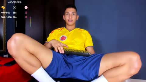 Snapshot of liuscast_22 chatting on June 18, 2026, 3:49 pm Luis Castro online show from June 18, 2026, 3:49 pm