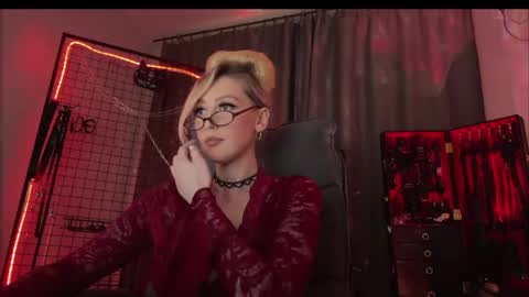 Liya Ray online show from March 30, 2026, 3:02 pm