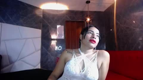 Snapshot of lizz_99 chatting on June 9, 2026, 12:22 am lizz online show from June 9, 2026, 12:22 am