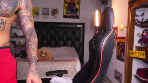 logan_hugh8 online show from July 1, 2026, 10:31 pm