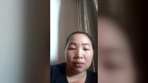 Snapshot of lonna_baby chatting on August 2, 2026, 12:42 am lonna_baby online show from August 2, 2026, 12:42 am