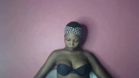 lorrycutie16 online show from May 14, 2026, 8:26 pm