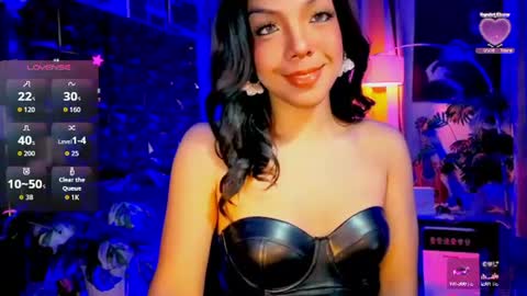 Louisa online show from July 6, 2026, 3:14 am