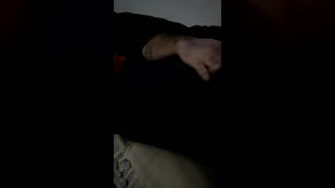 lovelacejustin50 online show from July 8, 2026, 4:06 am
