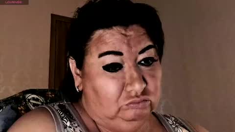 Snapshot of lovelyboobsx chatting on May 14, 2026, 2:18 am Anelana online show from May 14, 2026, 2:18 am