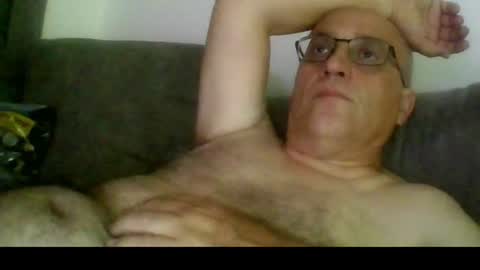 lovetightass online show from July 31, 2026, 6:18 pm