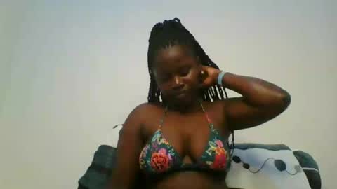 loviett online show from July 9, 2026, 9:41 pm