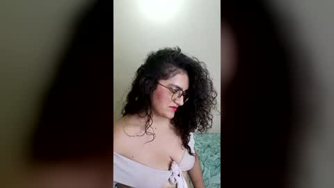 luana_winner online show from June 22, 2026, 3:25 am