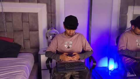 Snapshot of lucasthomson_ chatting on June 24, 2026, 3:49 am lucasthomson_ online show from June 24, 2026, 3:49 am