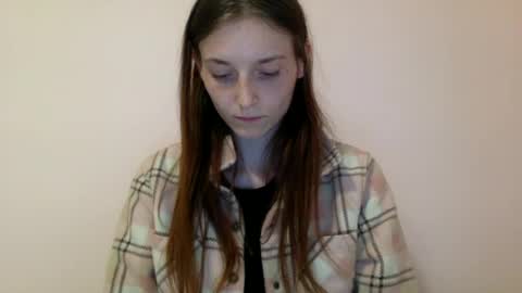 Luci Layne online show from June 20, 2026, 2:31 pm