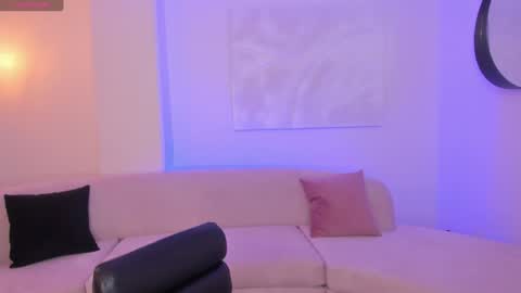 Luciana Miller  online show from January 2, 2025, 6:34 pm