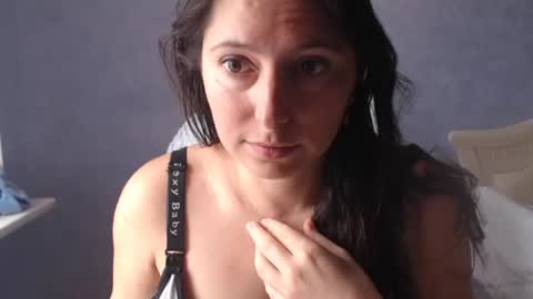luckylinda23 online show from July 14, 2026, 8:52 am