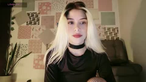Snapshot of luckysapphire777 chatting on July 3, 2026, 12:22 pm luckysapphire777 online show from July 3, 2026, 12:22 pm