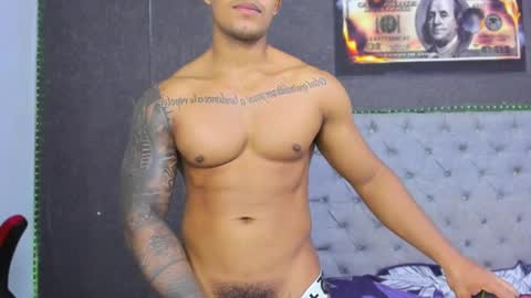 Luigi Independent model online show from May 15, 2026, 5:31 pm