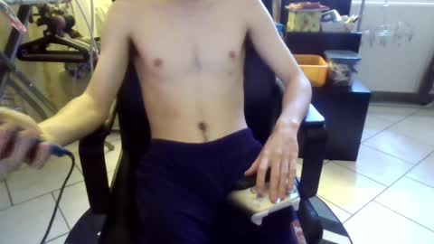 luluarsss online show from April 10, 2026, 11:37 am