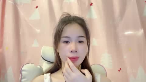 Snapshot of luna4739 chatting on May 19, 2026, 2:07 am Luna online show from May 19, 2026, 2:07 am