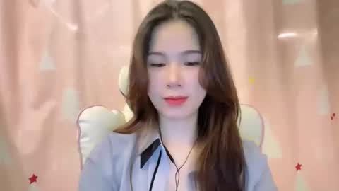 Snapshot of luna4739 chatting on May 19, 2026, 3:29 pm Luna online show from May 19, 2026, 3:29 pm