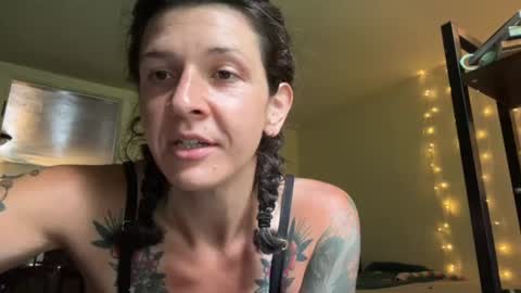 Snapshot of luna_leena chatting on August 8, 2026, 2:52 pm Aspen online show from August 8, 2026, 2:52 pm