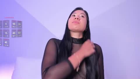 lunaa_hart online show from June 11, 2026, 12:08 am