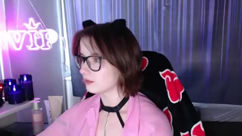 LunaXcherry online show from July 13, 2026, 5:38 pm