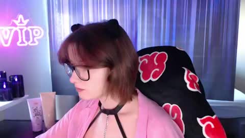 LunaXcherry online show from July 30, 2026, 4:39 pm