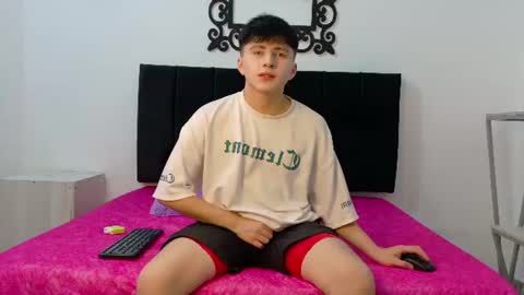 Snapshot of lunaydream chatting on July 7, 2026, 11:58 am lunaydream online show from July 7, 2026, 11:58 am