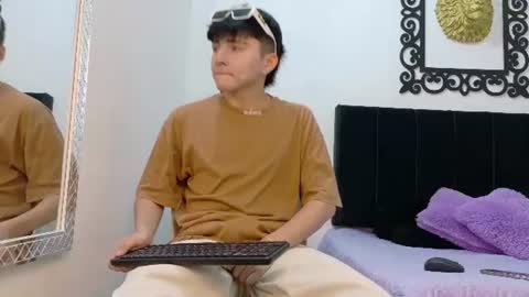 Snapshot of lunaydream chatting on July 16, 2026, 1:06 pm lunaydream online show from July 16, 2026, 1:06 pm