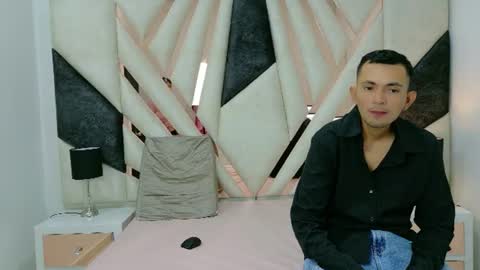 Snapshot of lunaysebastian chatting on July 3, 2026, 2:56 pm Luna y Sebastian online show from July 3, 2026, 2:56 pm