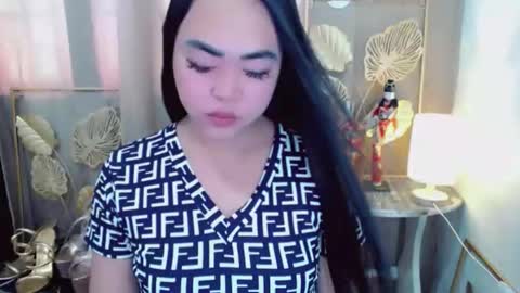 Trina online show from May 18, 2026, 3:24 am