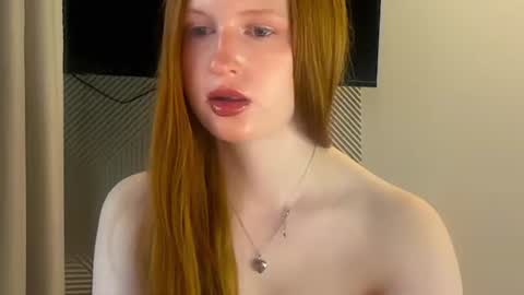 lux_angel online show from June 29, 2026, 10:54 pm