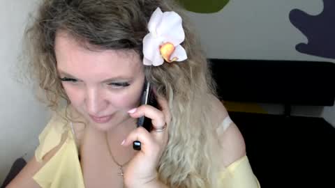 Snapshot of luxdonna chatting on June 29, 2026, 2:17 pm Donna online show from June 29, 2026, 2:17 pm