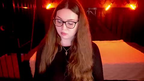 Snapshot of luxsopphia_ chatting on June 16, 2026, 12:41 pm luxsopphia_ online show from June 16, 2026, 12:41 pm