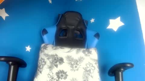 Snapshot of luzzy_cam chatting on July 4, 2026, 1:17 pm luzzy I hope your visit and that we manage to get very hot online show from July 4, 2026, 1:17 pm