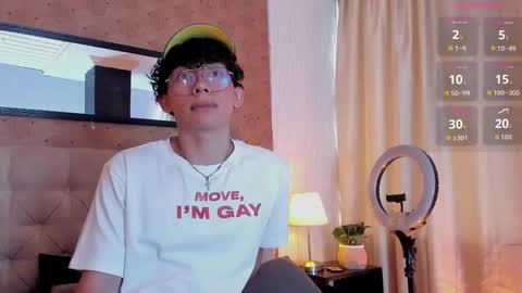 Snapshot of lyan_twink chatting on May 19, 2026, 7:20 pm Lyan online show from May 19, 2026, 7:20 pm