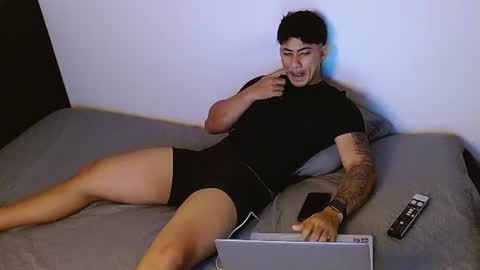 Snapshot of m1chaelx_ chatting on June 25, 2026, 2:55 am MICHAEL online show from June 25, 2026, 2:55 am